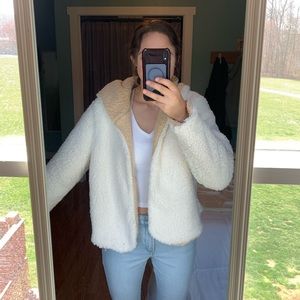 Reversible fluffy jacket